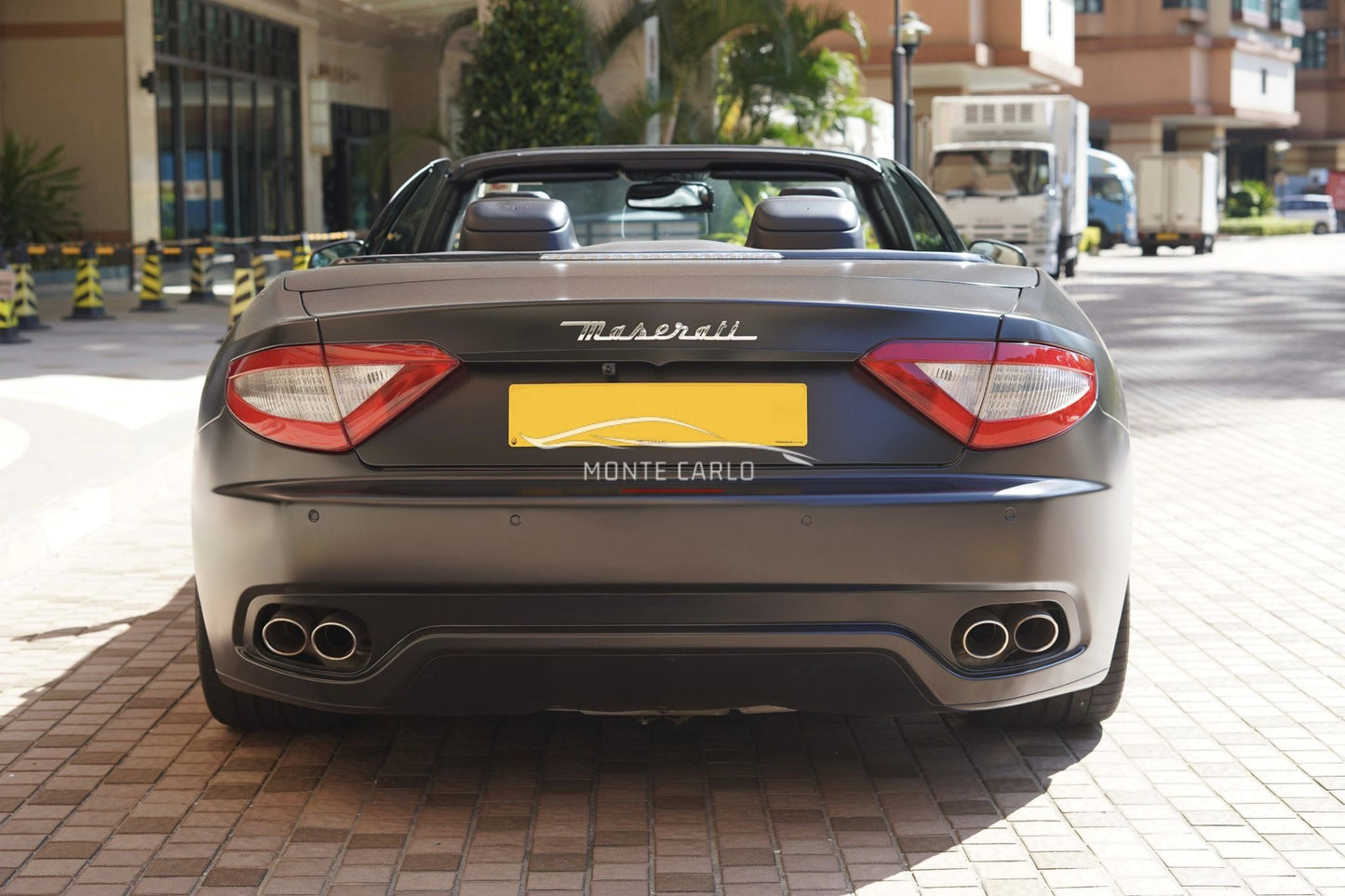 2011 Maserati Grancabrio