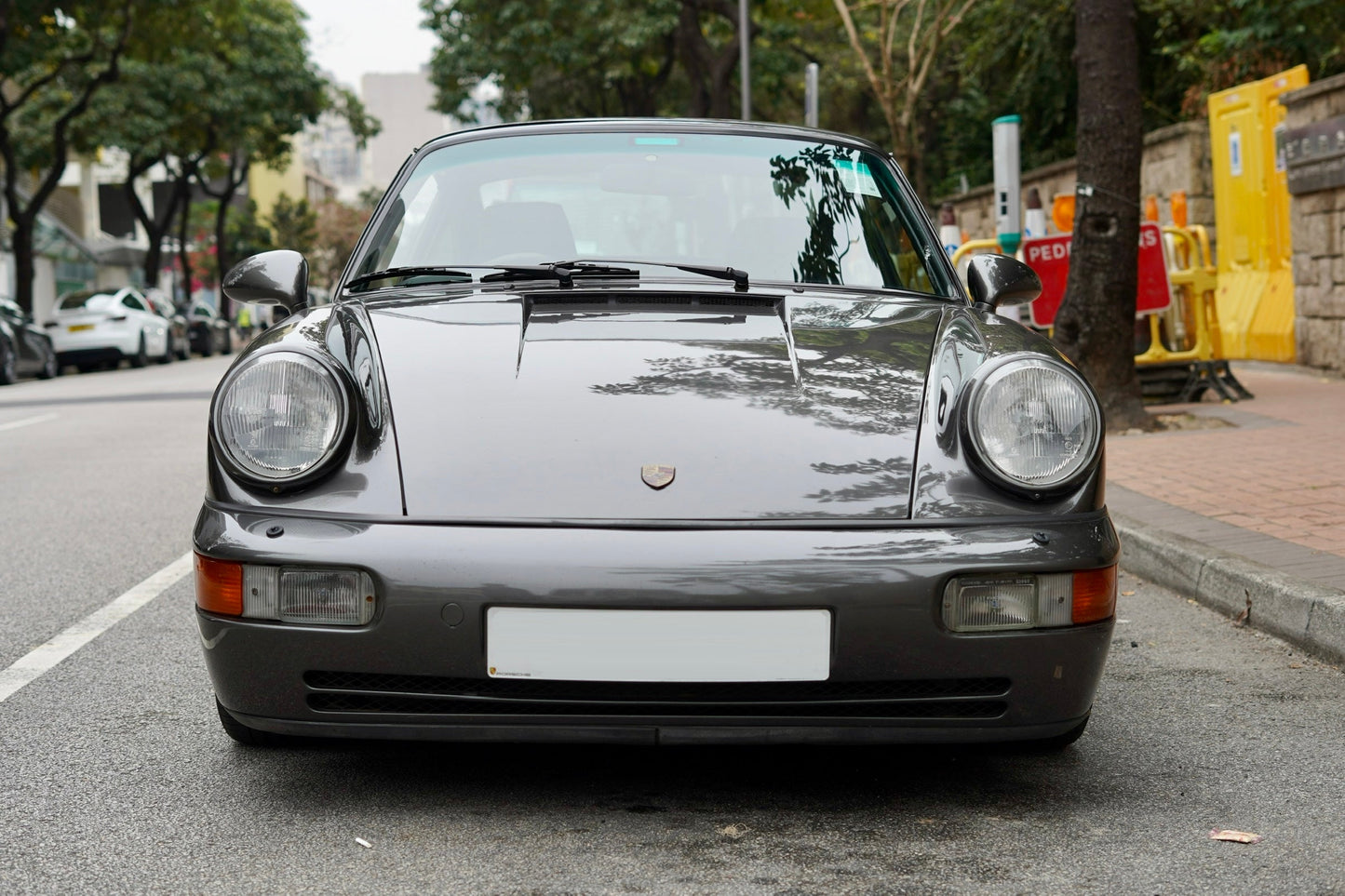 1991 Porsche 911 Carrera 964 Cabriolet