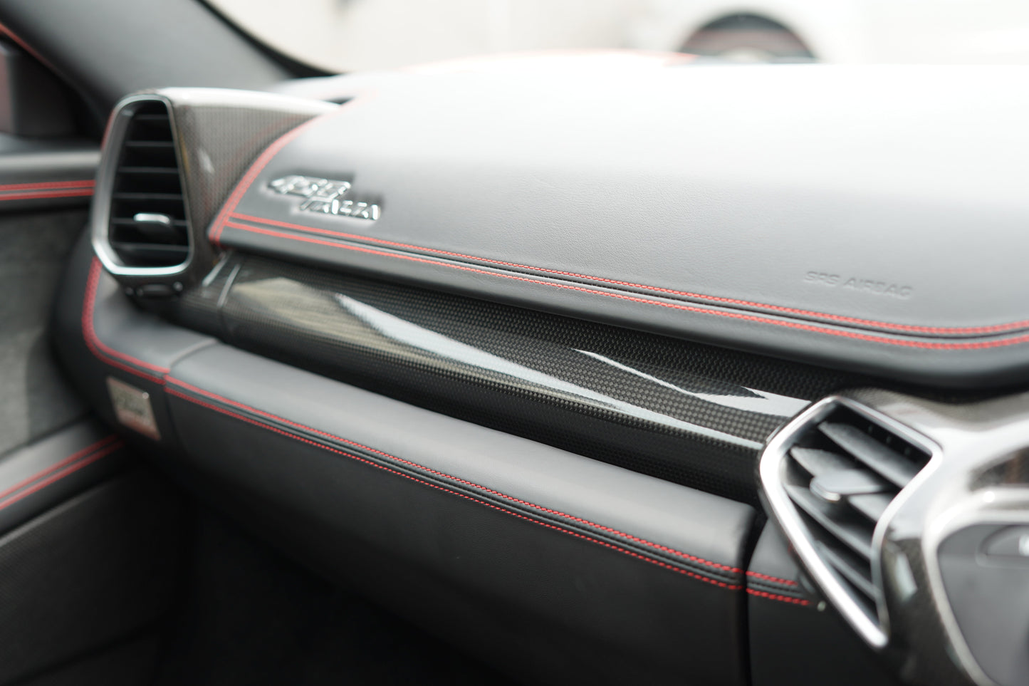 2010 / 11 Ferrari 458 Italia