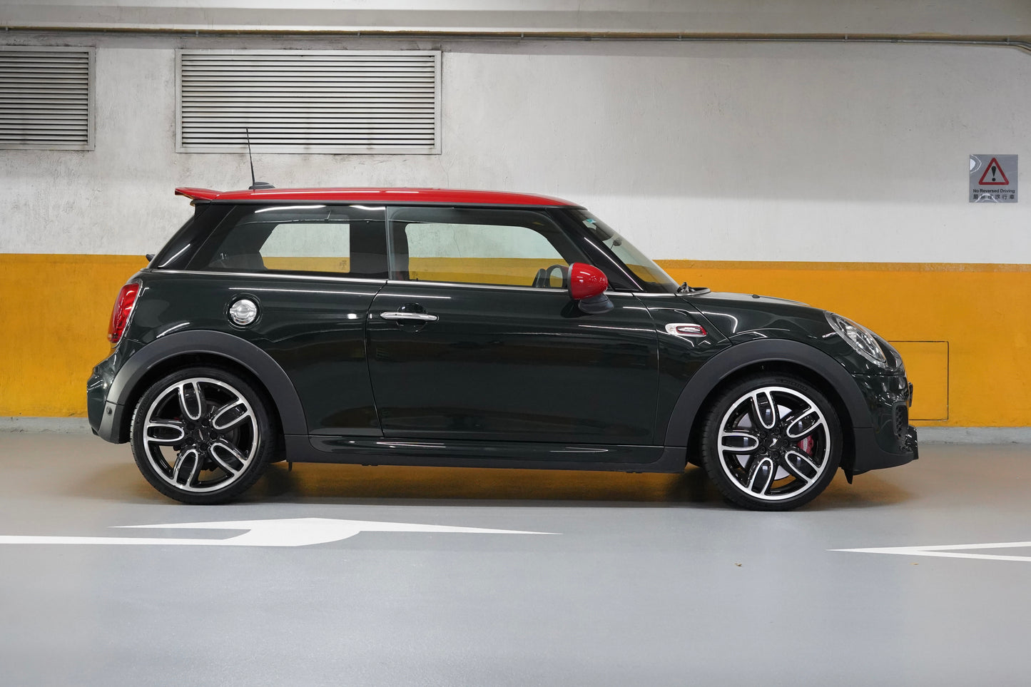 2019 Mini John Cooper Works (JCW, Manual)