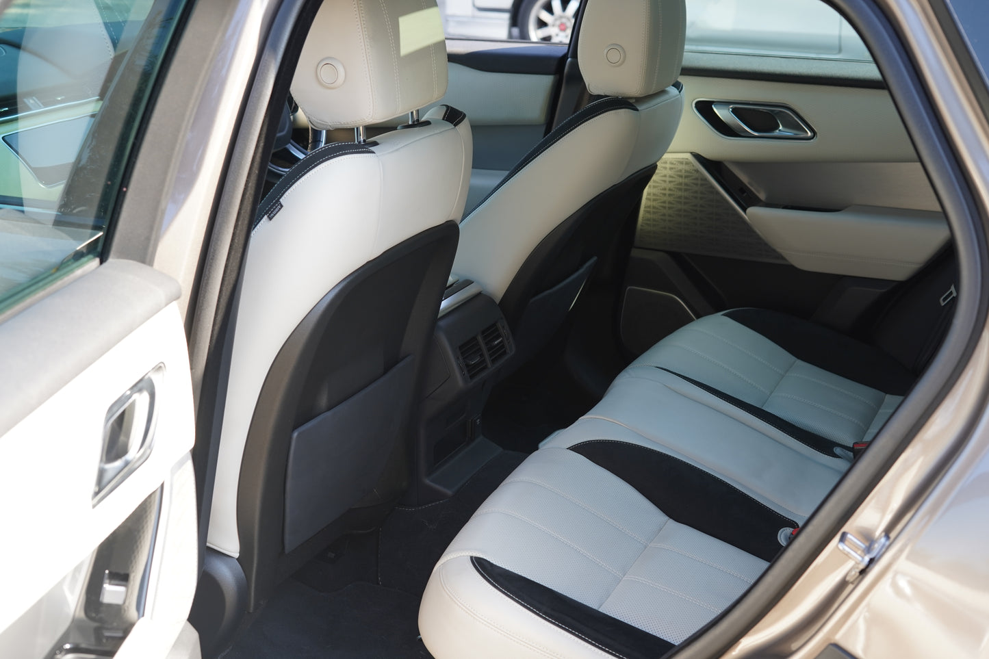 2017/18 Range Rover Velar P380