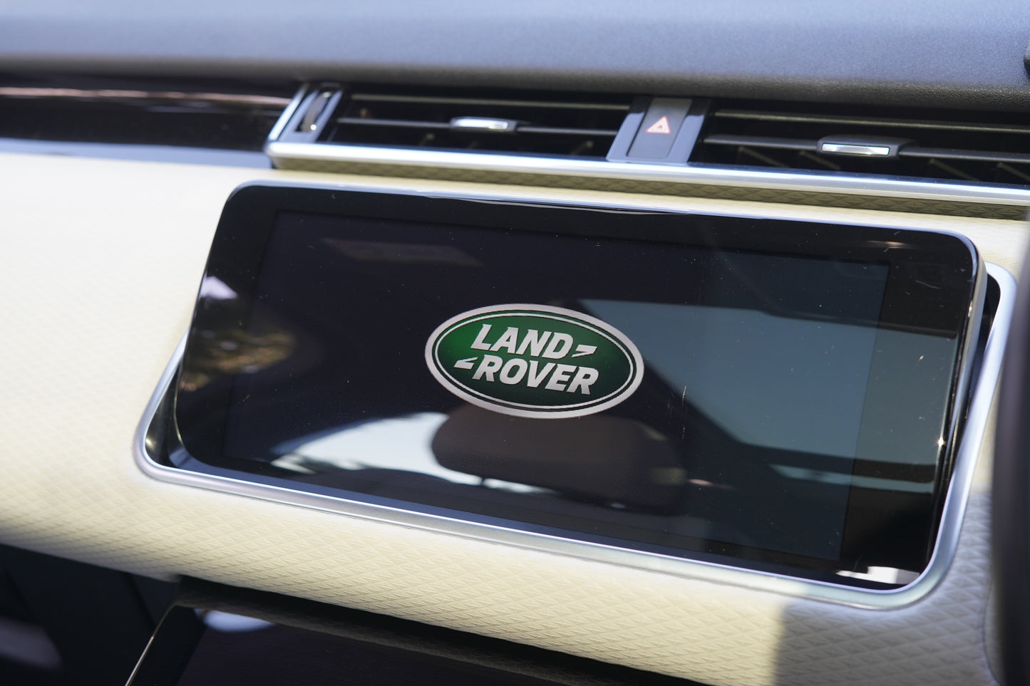 2017/18 Range Rover Velar P380