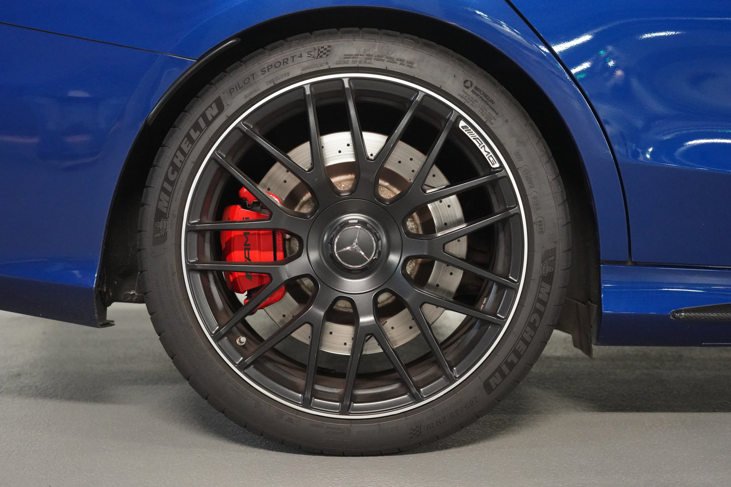 2016 Mercedes-Benz C63s AMG (W205)