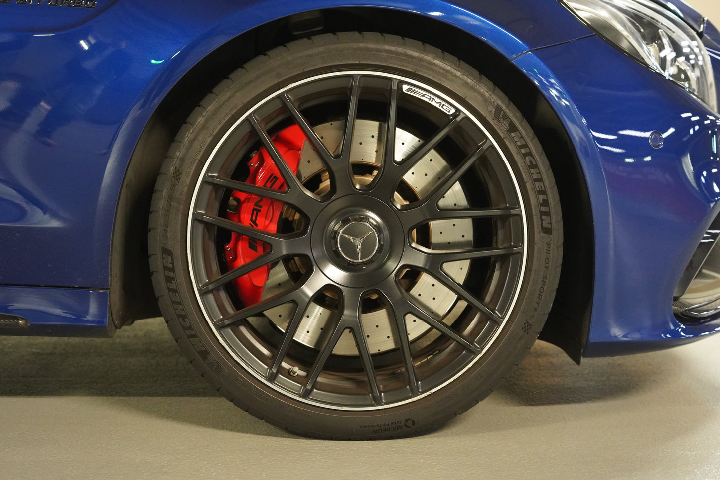 2016 Mercedes-Benz C63s AMG (W205)