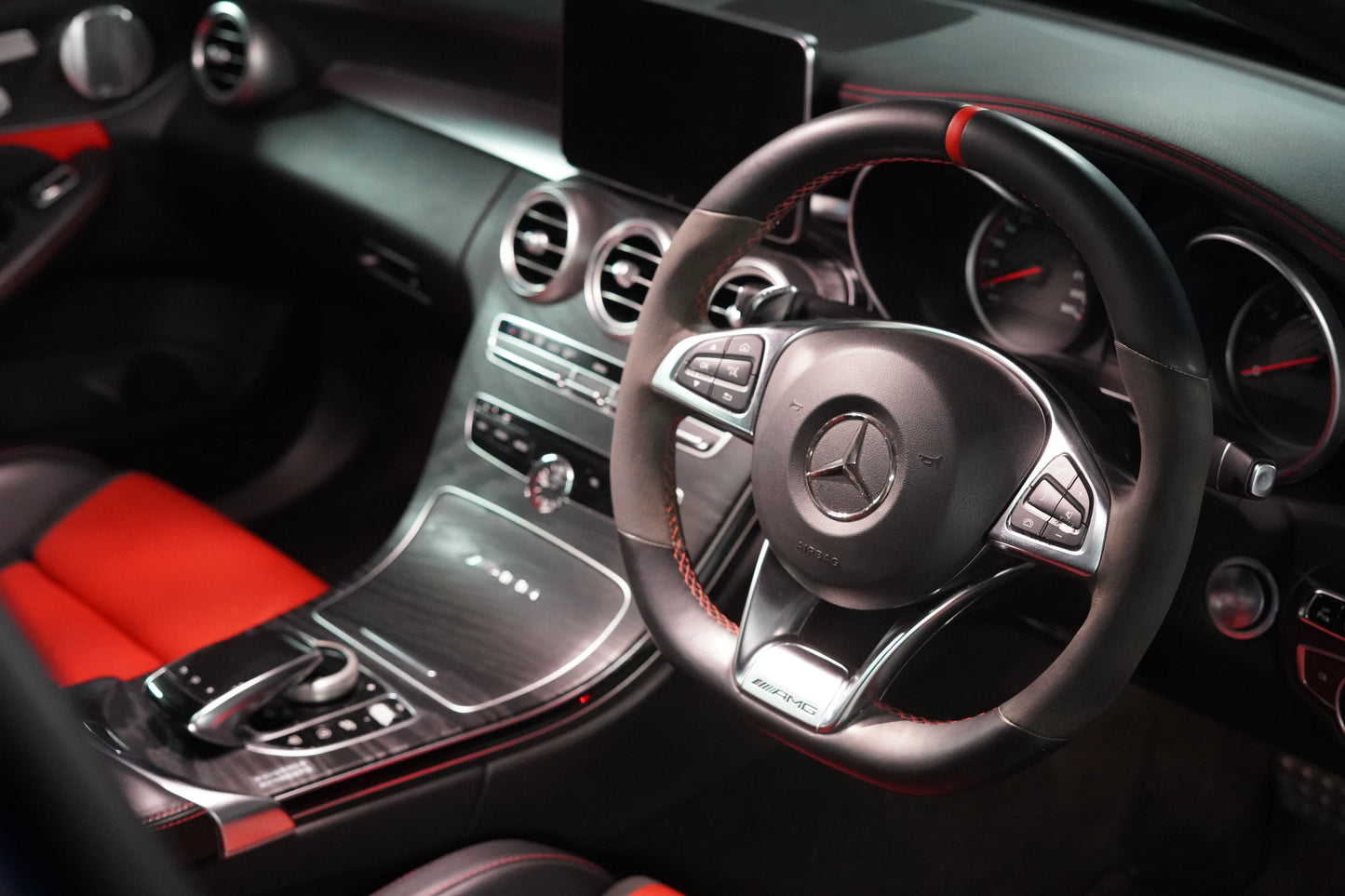 2016 Mercedes-Benz C63s AMG (W205)