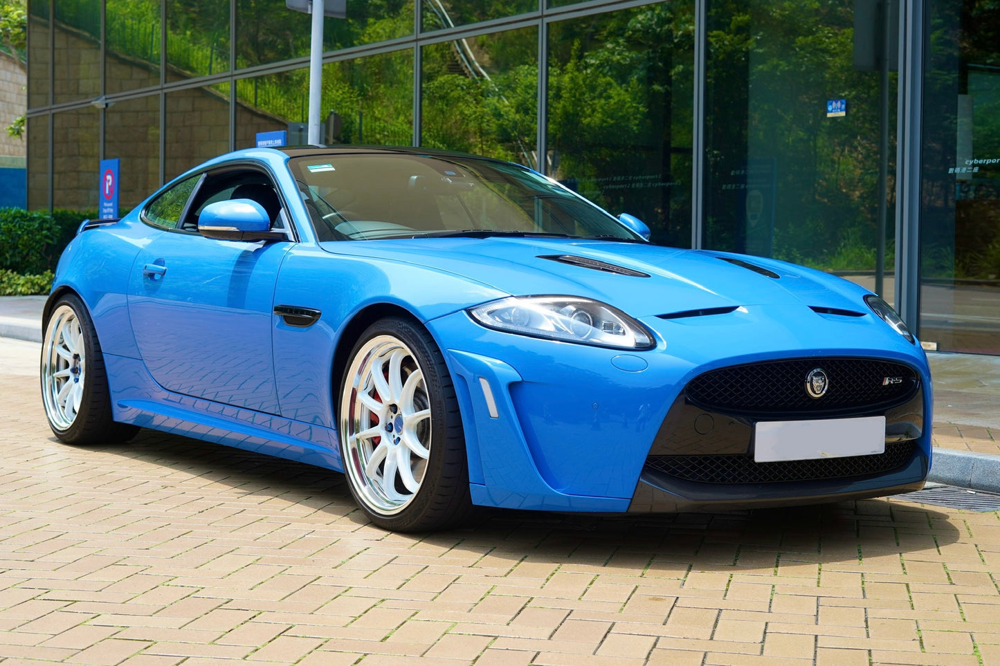 2011/12 Jaguar XKR-S