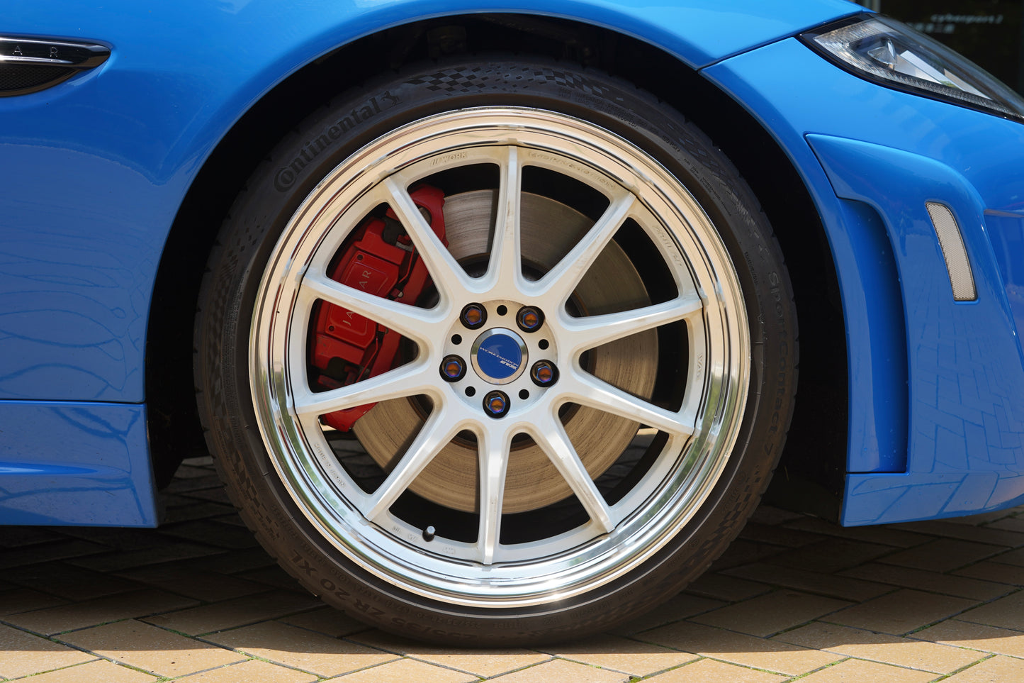 2011/12 Jaguar XKR-S