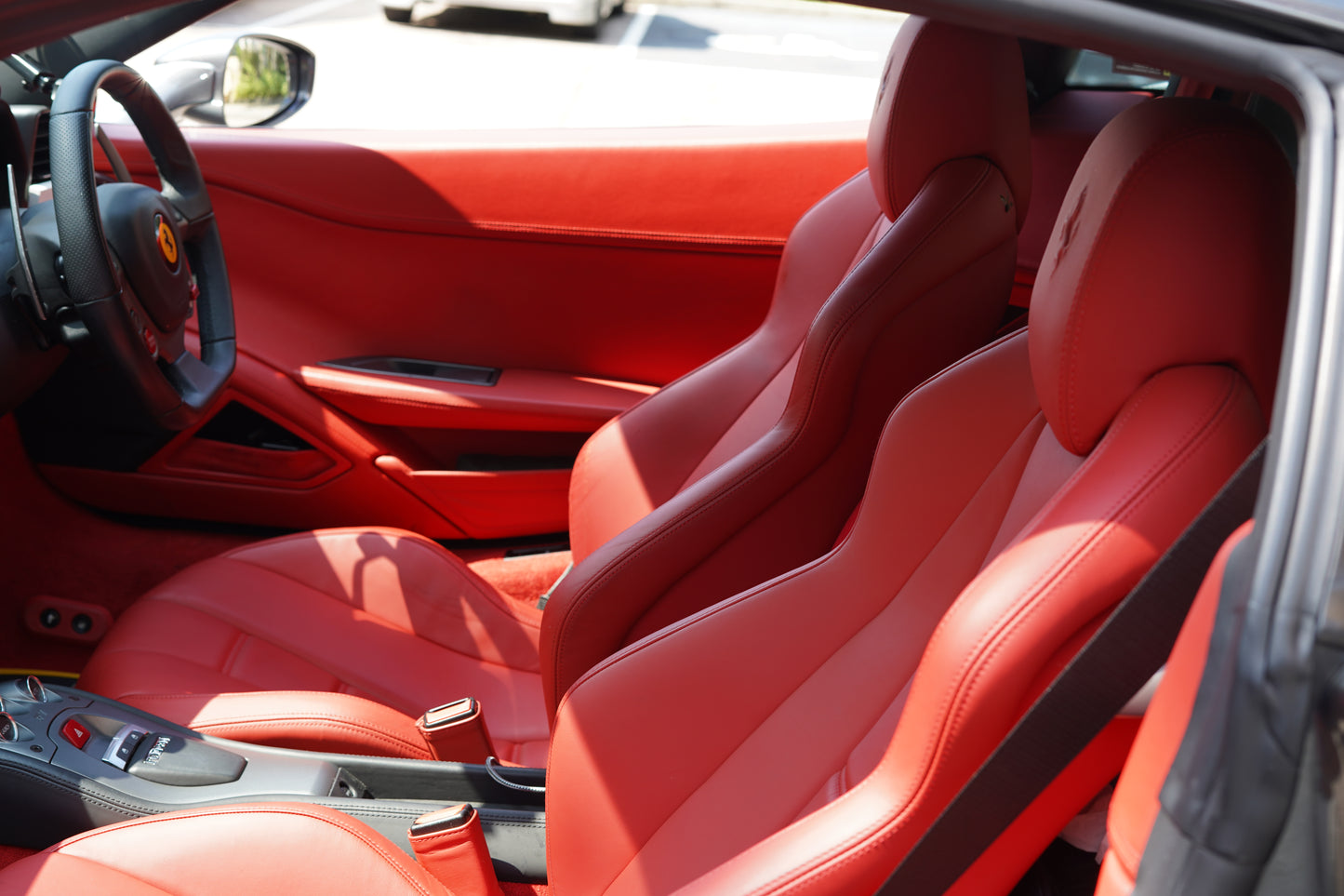 2010 Ferrari 458 Italia (Full Service Record Since Day 1)