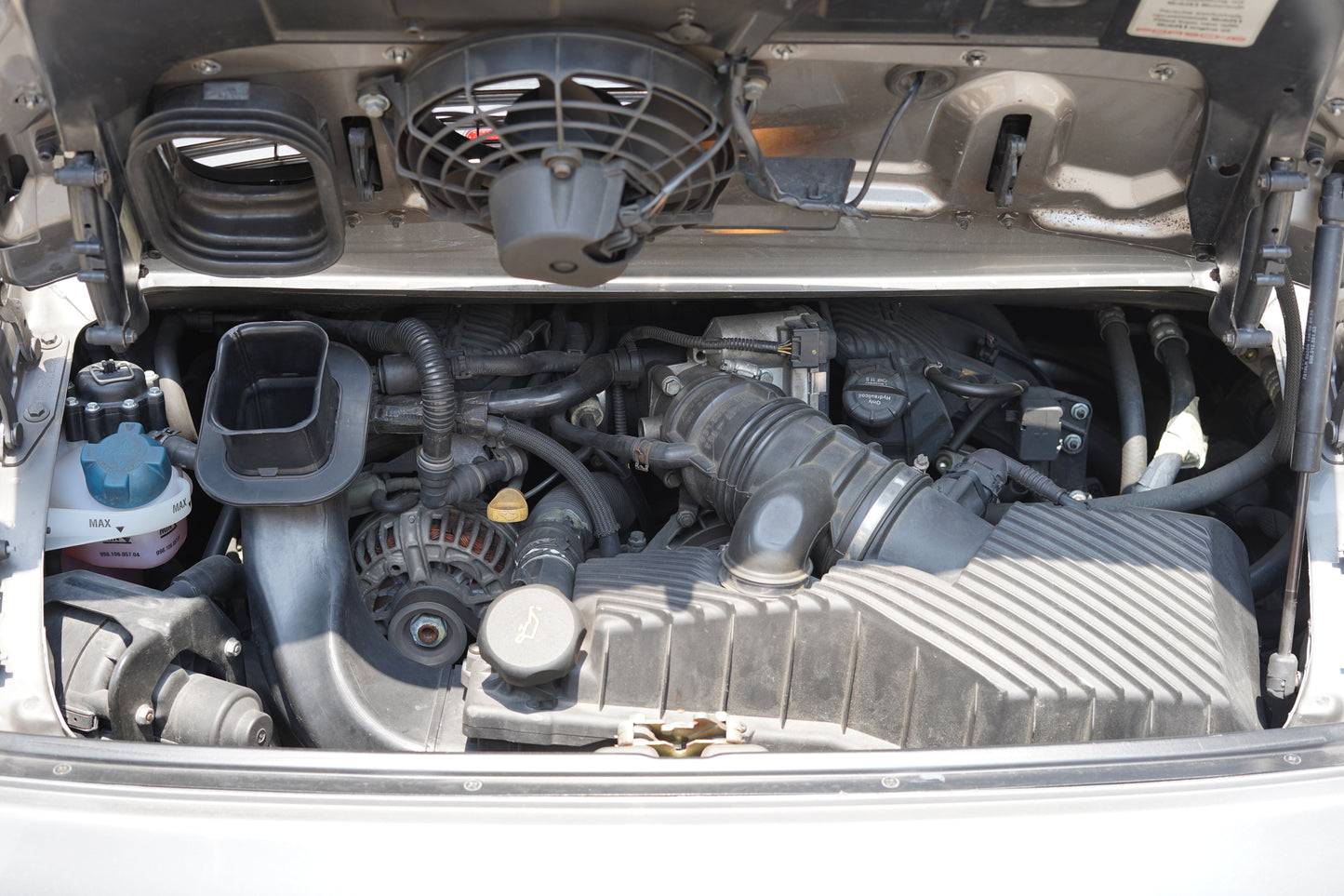 2003 Porsche 911 Carrera 4 (996)