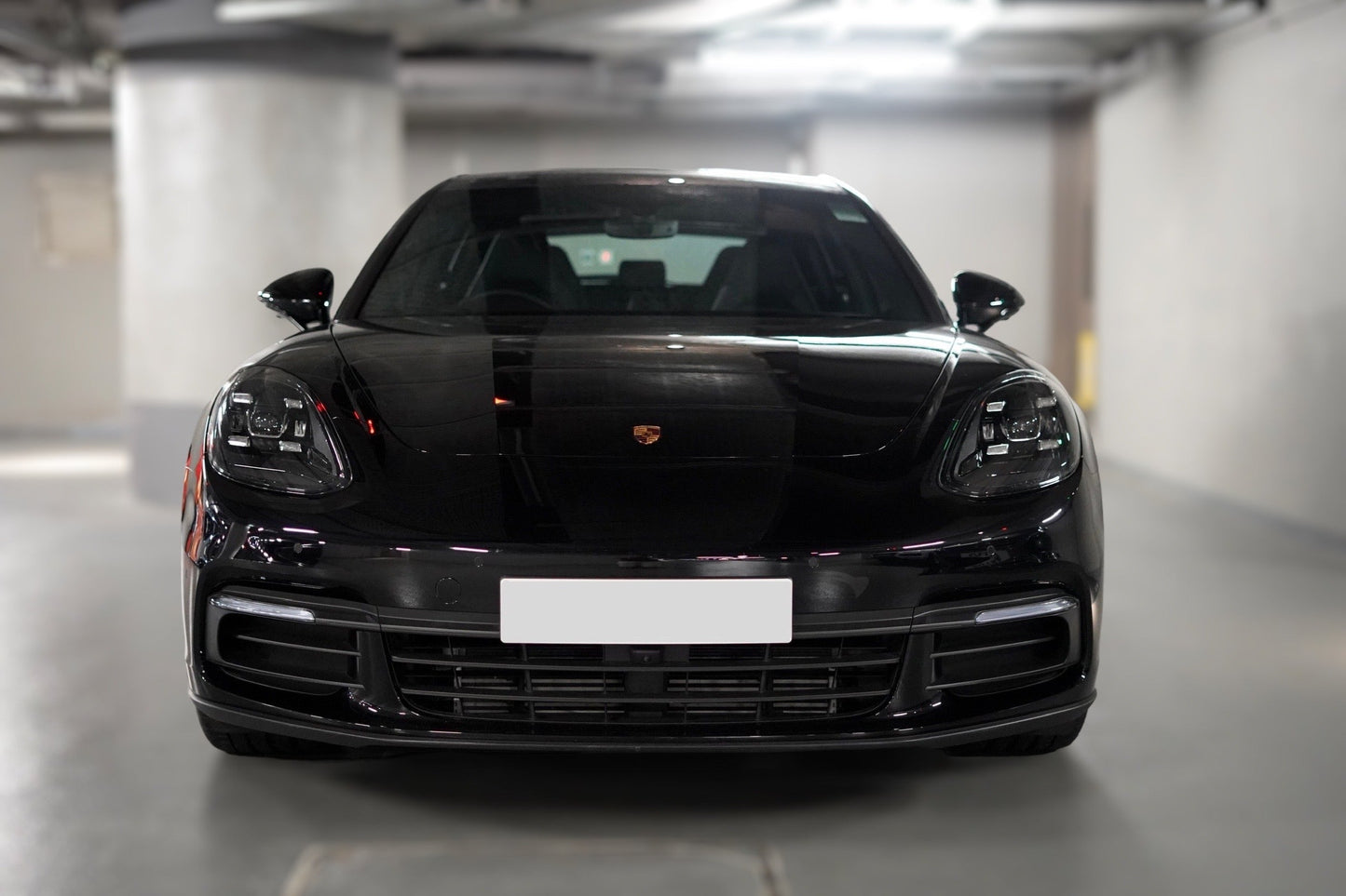 2017 / 18 Porsche Panamera 4 Sport Turismo