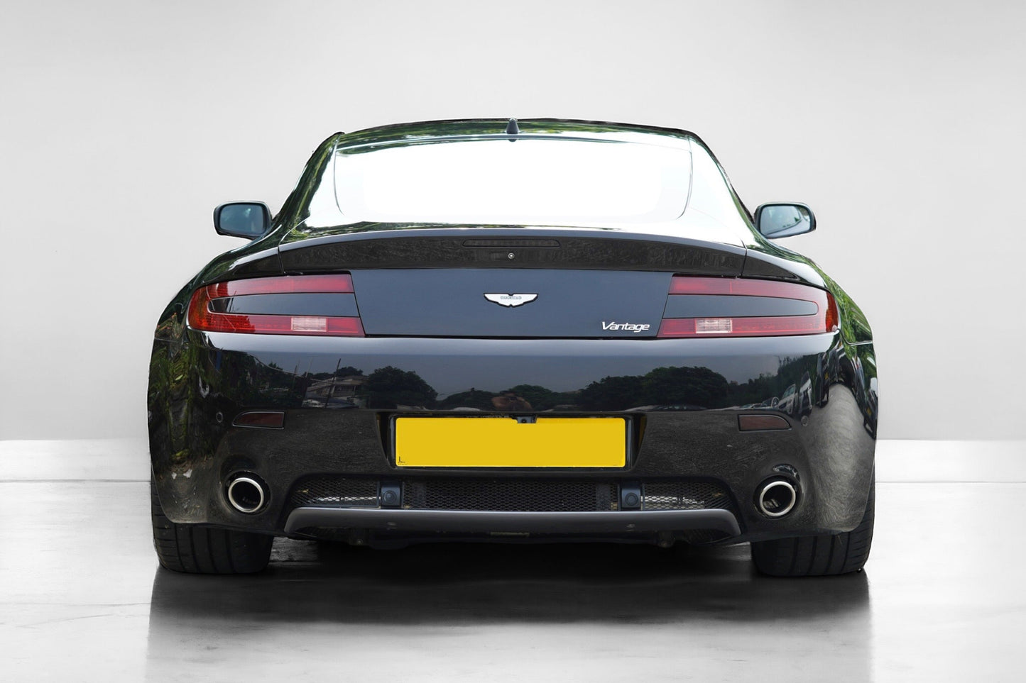 2006 Aston Martin Vantage (Manual)
