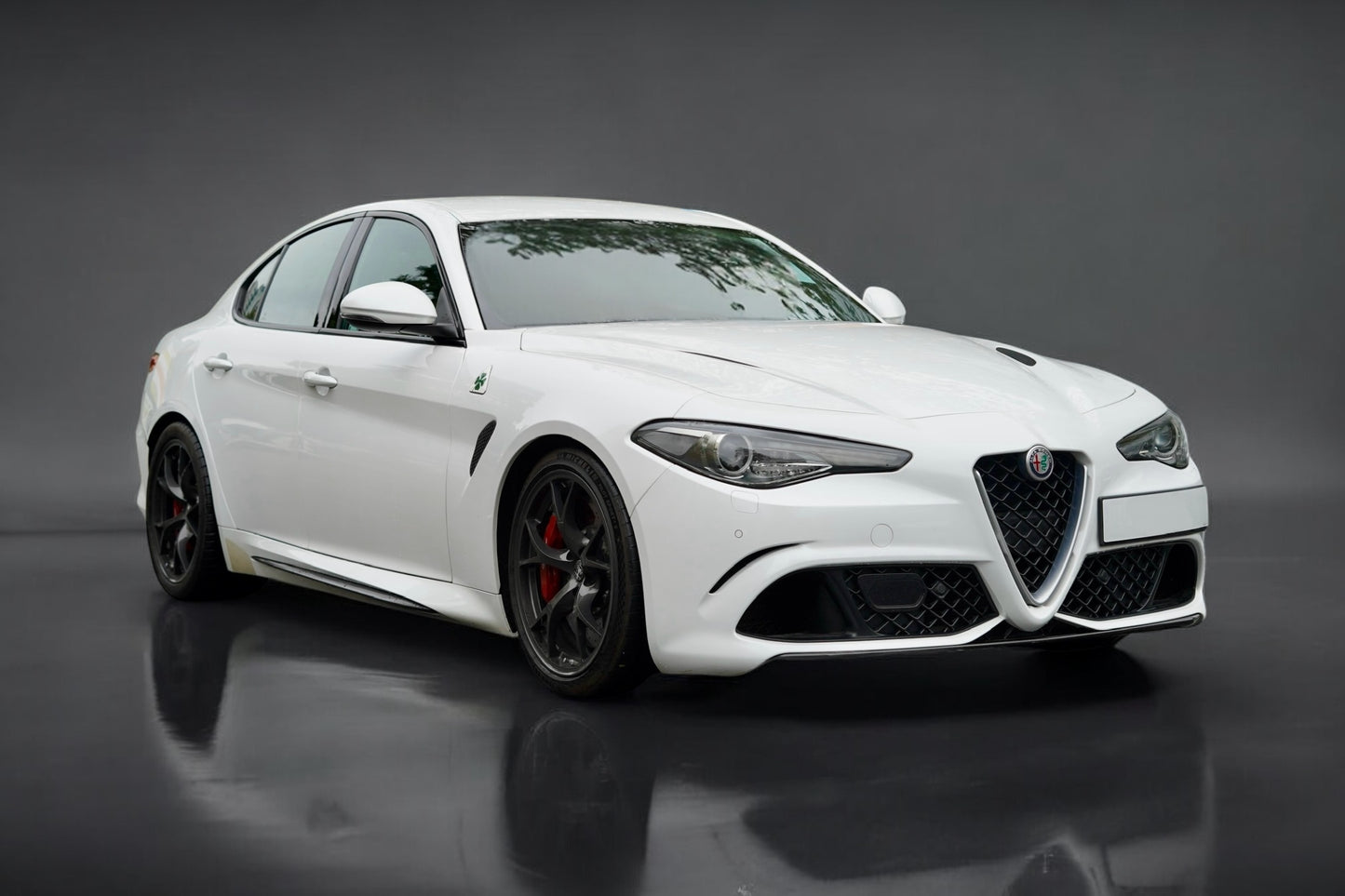 2017 Alfa Romeo Giulia Quadrifoglio