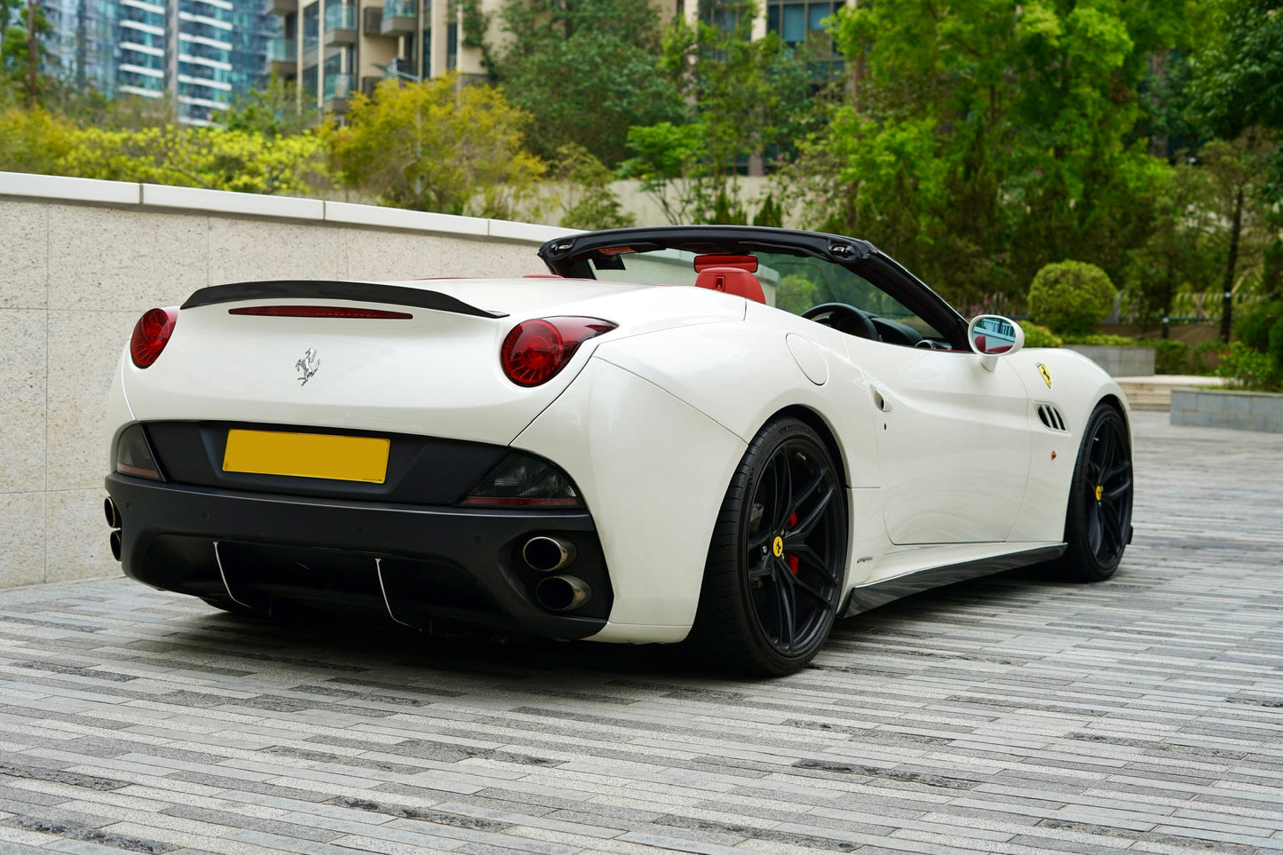 2010 Ferrari California