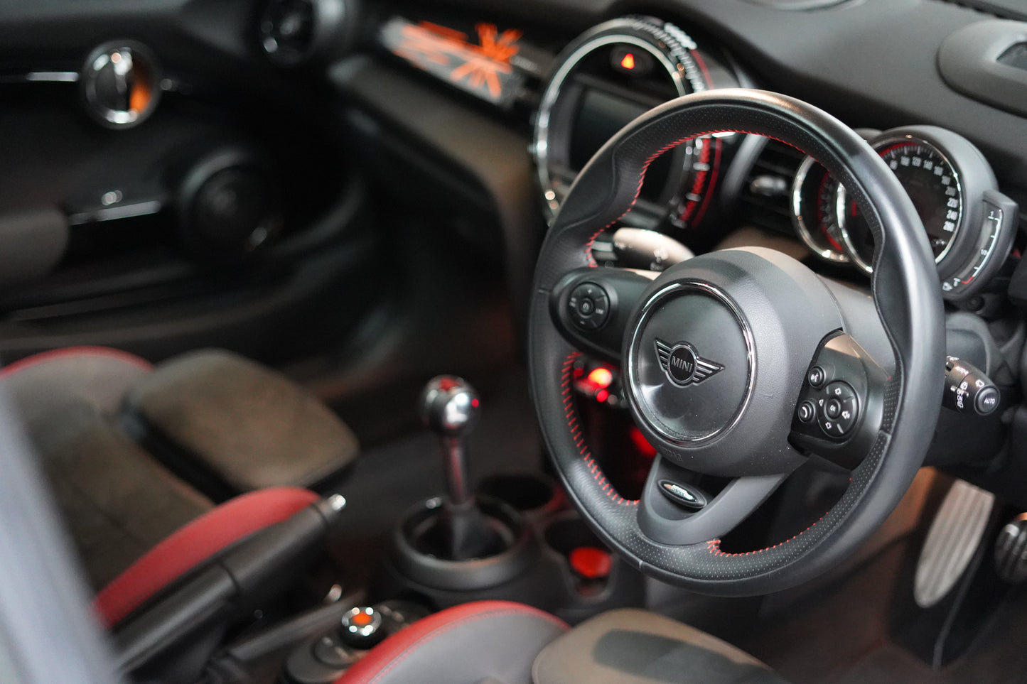 2019 Mini John Cooper Works (JCW, Manual)