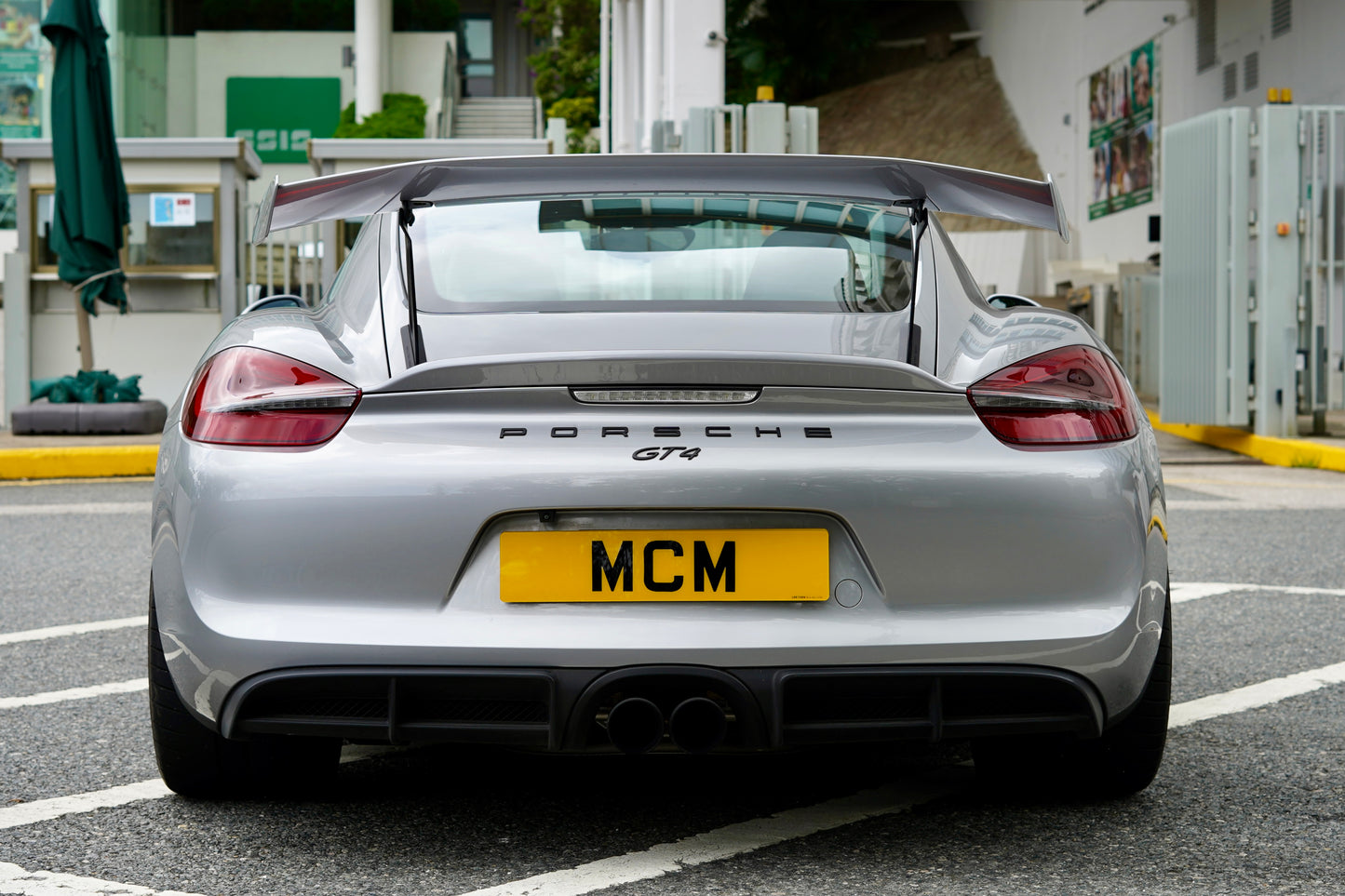 2015/16 Porsche Cayman GT4 (981)