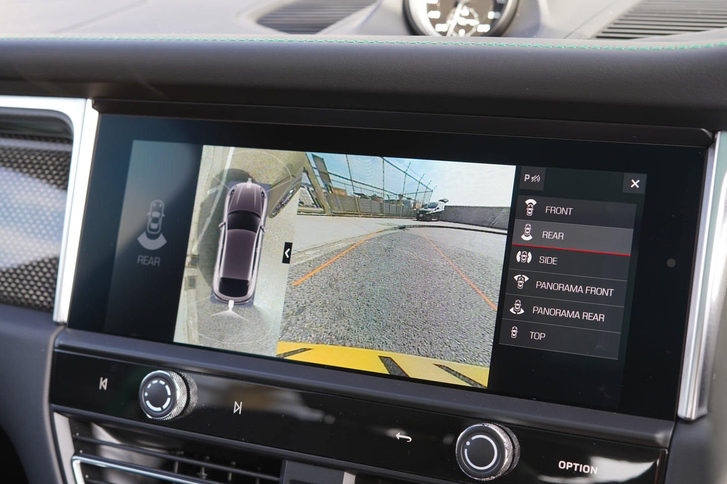 2024 Porsche Macan GTS (Final Facelift)