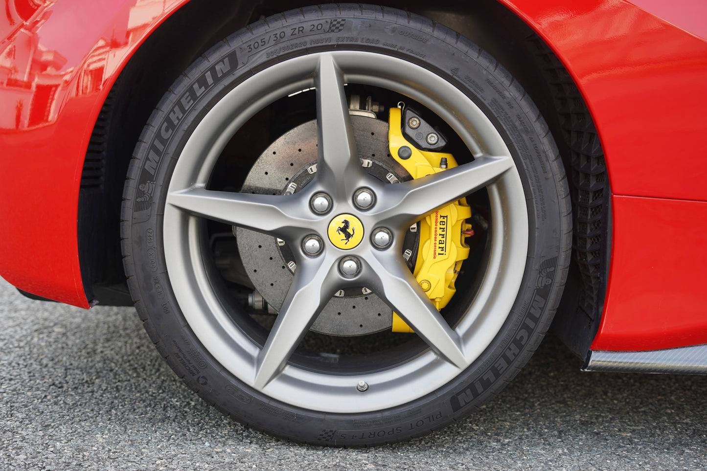 2017 Ferrari 488 Spider (8680km Done)