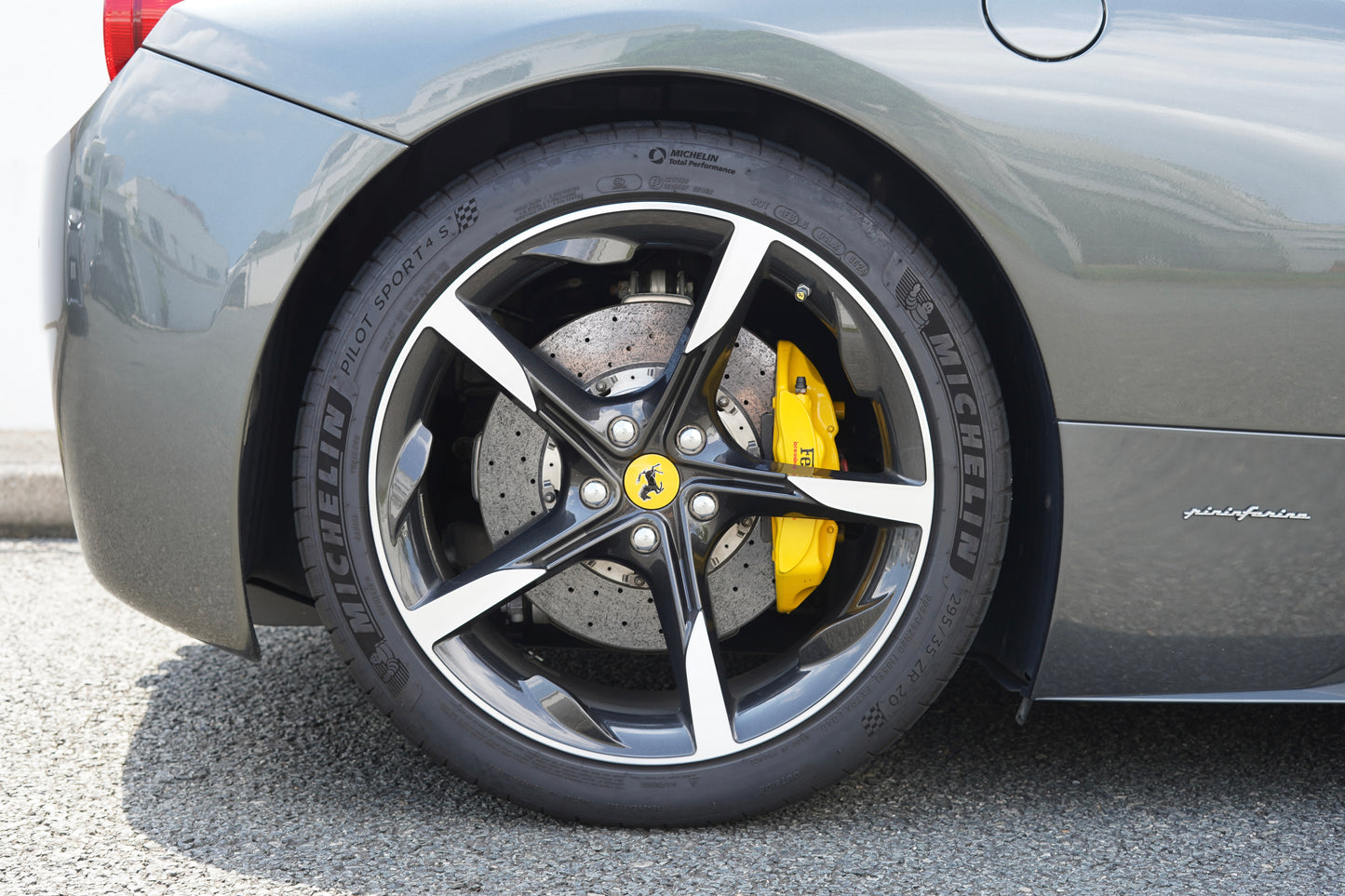 2010 Ferrari 458 Italia (Full Service Record Since Day 1)